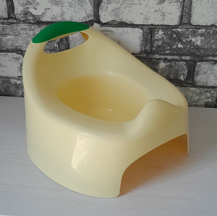 Горшок детский,  в отличном состоянии