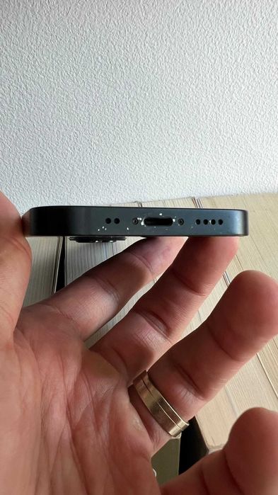 Apple iPhone 13 mini 128gb desbloqueado bateria nova 100% da capacidade, garantia até Janeiro de 2028!! Não aceito trocas.