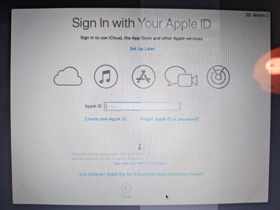 Apple MacBook Air461678456551526403