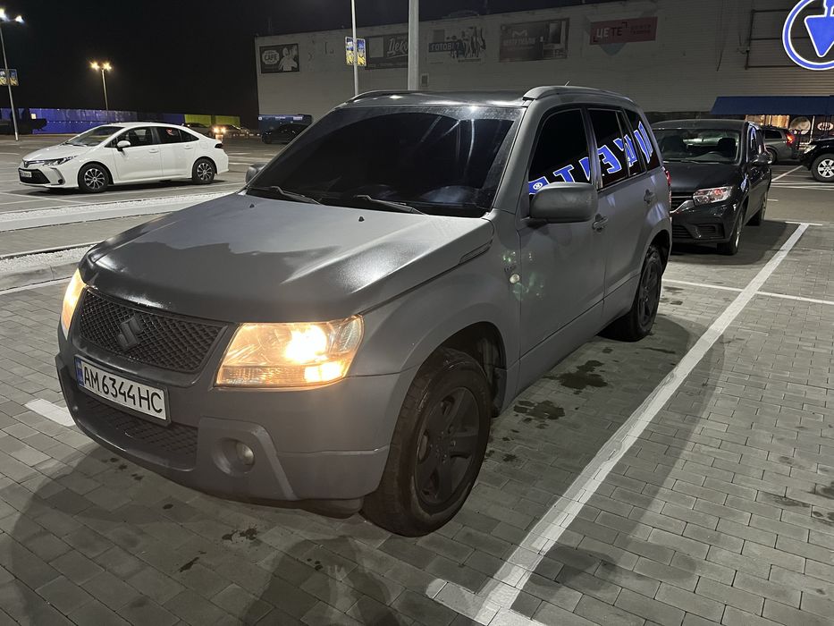 Suzuki grand Vitara 1.9 дизель 2007 год полний привод
