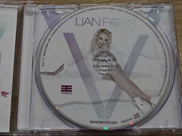 Lian Ross - V (CD)