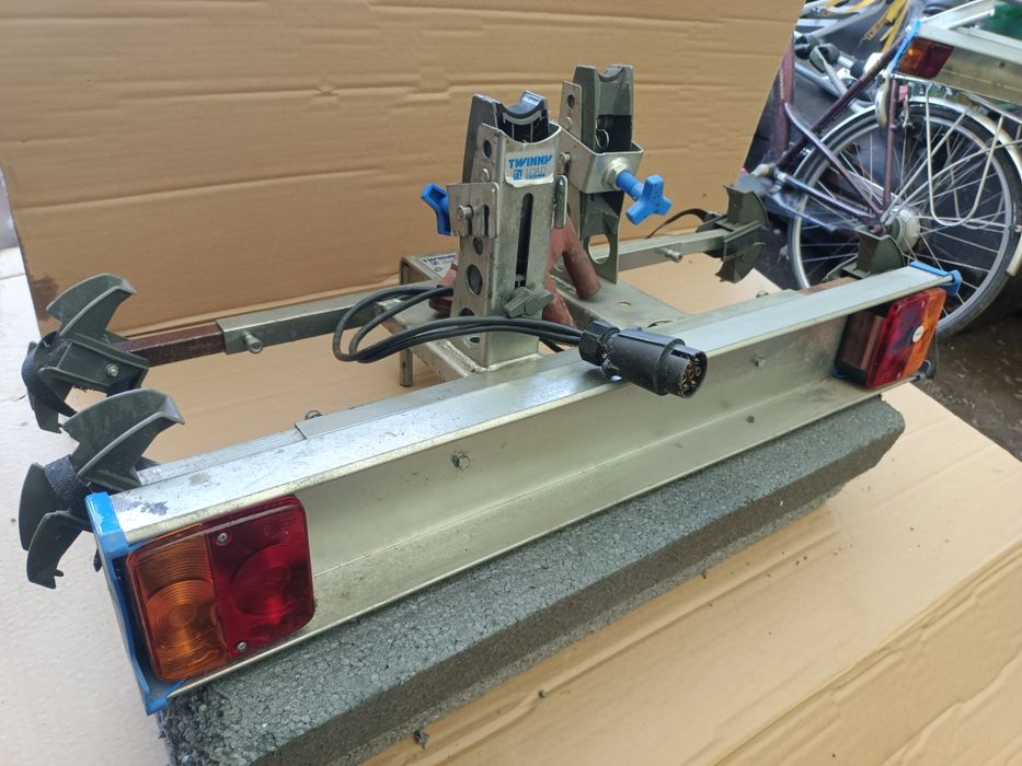 Bagażnik na hak używany