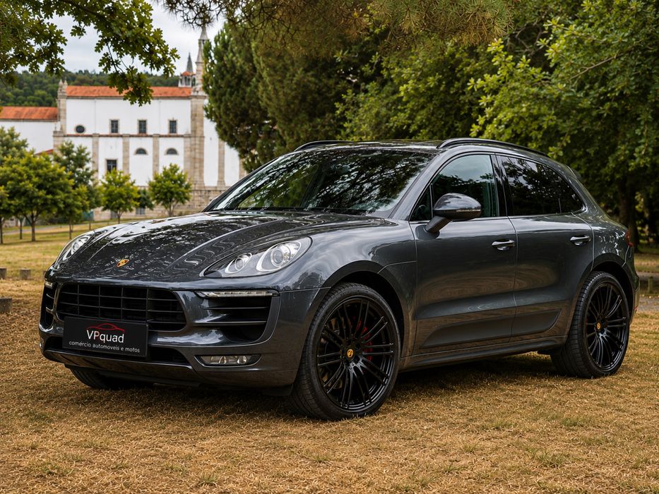 Porcshe macan S 2.0 turbo