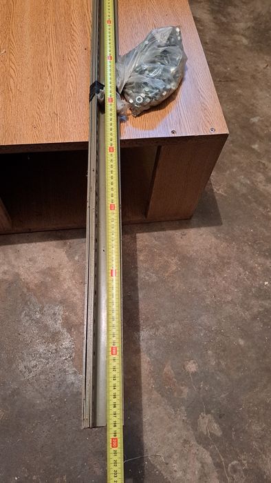 Estante com prateleiras modulares