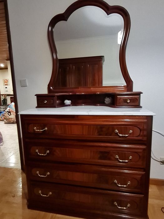 Vendo algum recheio da casa