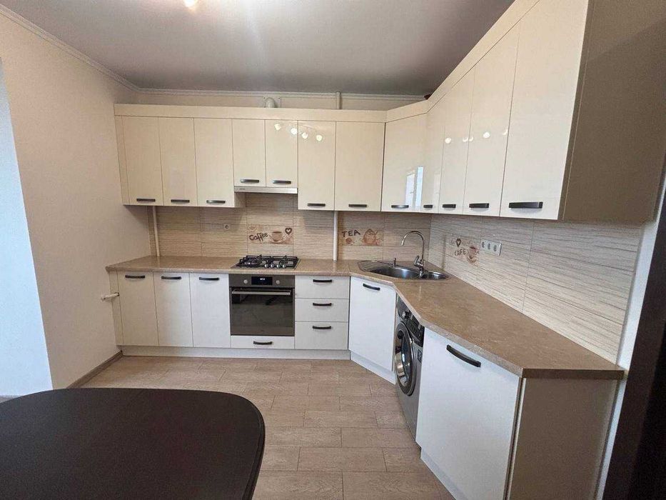 Продаж 1к квартири з ремонтом р-н Вовчинці