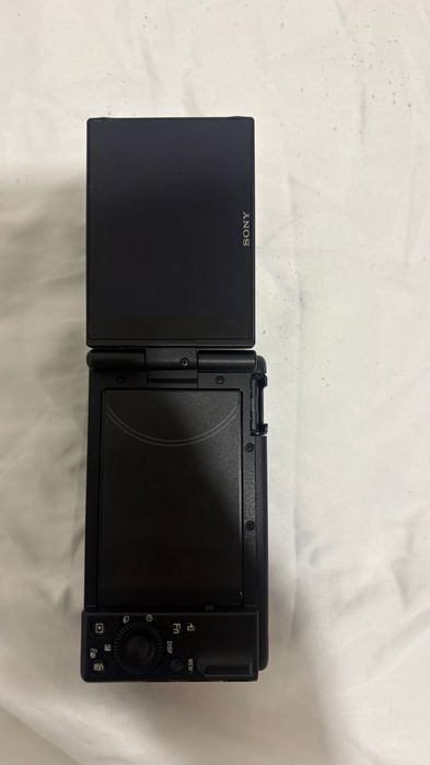 Sony ZV-1F camera compacta
