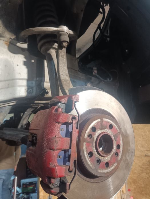 Цапфа Ричаг Кулак Mersedes ML W164