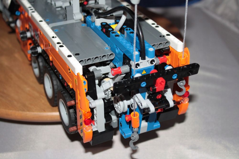Lego Technic 42128 Ciężki holownik