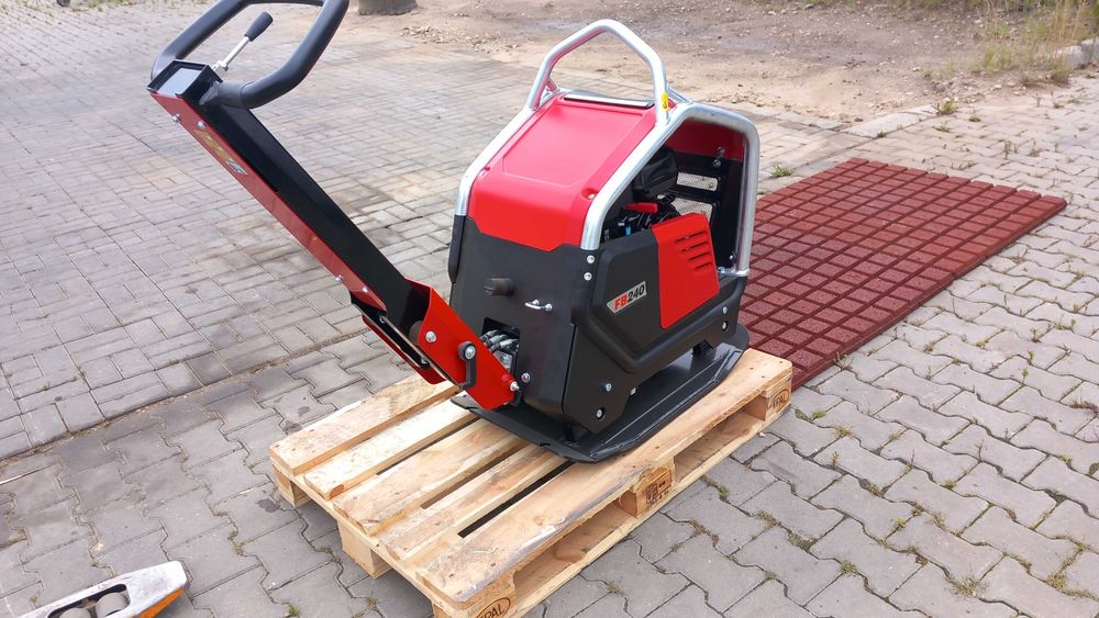 PROMOCJA Zagęszczarka rewersyjna Swepac FB240 38 kN Honda GX 240 kg