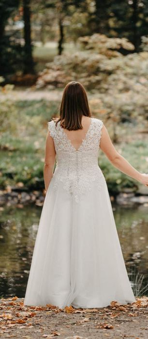 Suknia ślubna 38-42