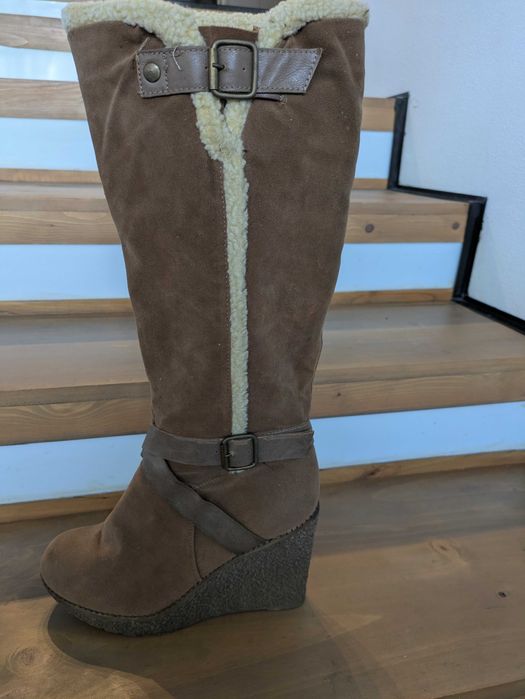 Bota feminina NR. 38