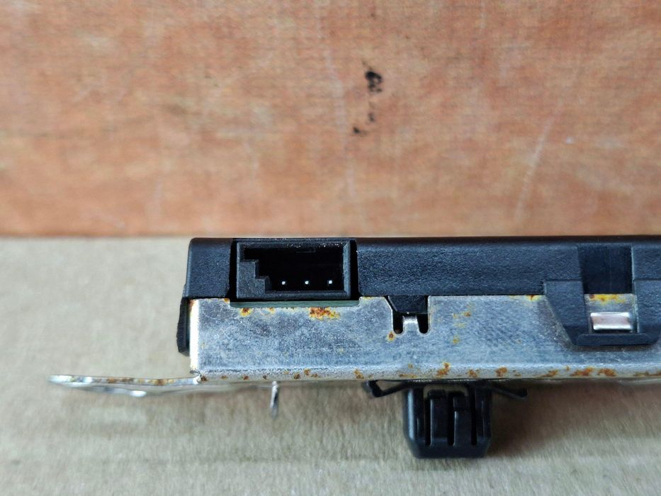 Ford Mondeo MK5 2014- S-Max MK2 Усилитель антенны HS7T-18C847-AA