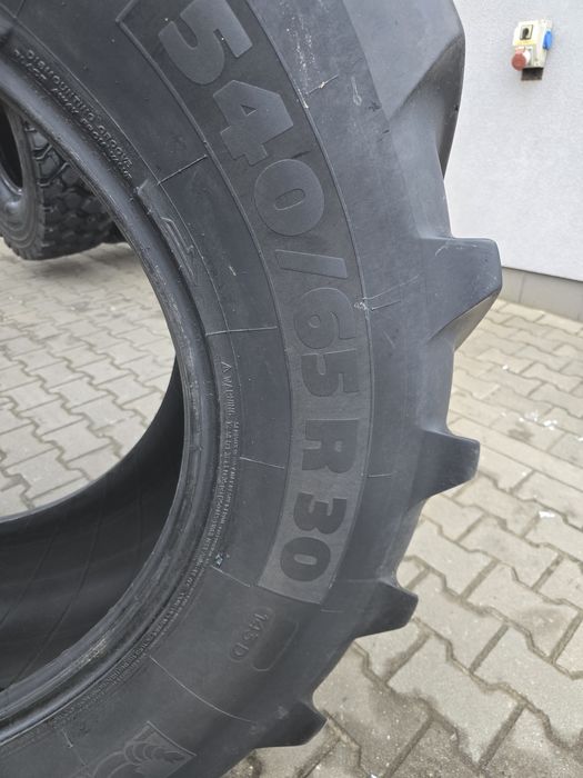 Opona  540/65R30 Michelin