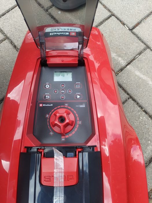 Robot koszący Einhell smart 750