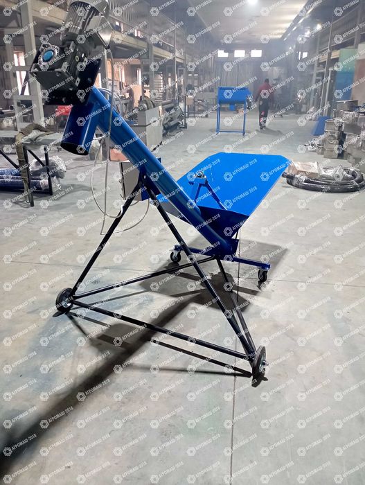 Шнековый погрузчик, винтовой конвейер, транспортер зерна, 108*4*б\дв