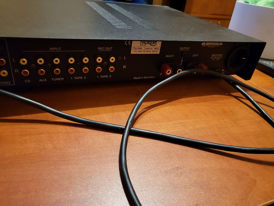 Thorens TIA 2300