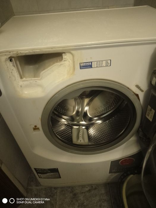 Стиральна машинна Аристон 6кг