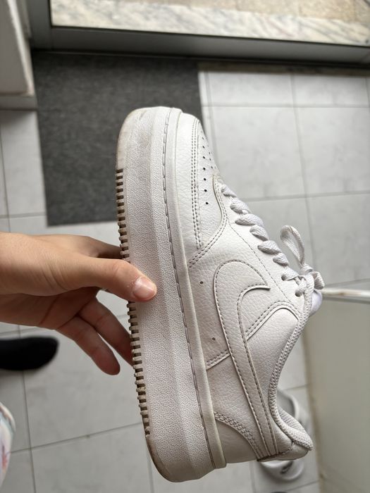 Vendo tenis novos