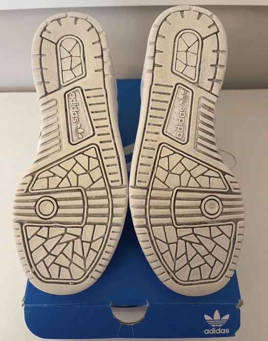 Sapatilhas Rivalry Low Branca - Adidas Originals