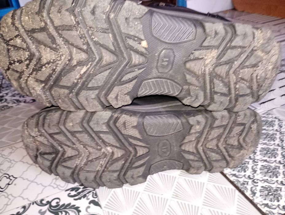 Ботінки зимові 41 р,хлопчачі.