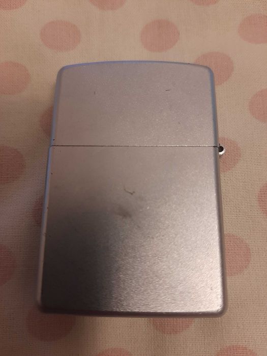 продам зажигалку зиппо