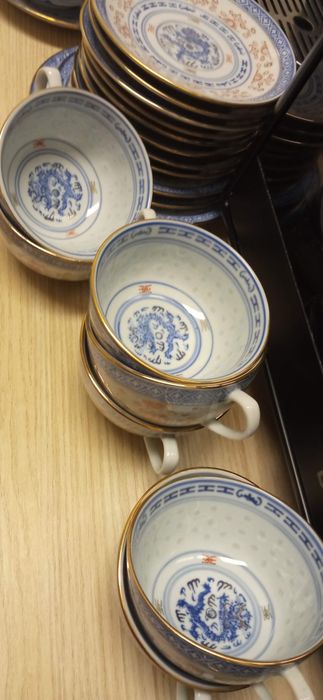 Chinese porcelain rice-grain-pattern tableware64285170597506124