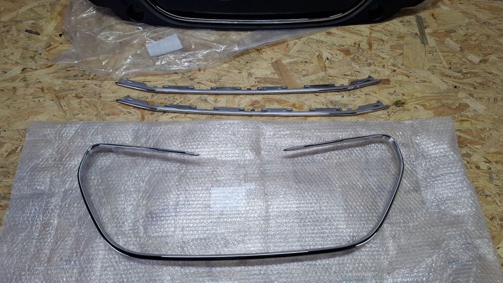 Решітка Peugeot 301 Решітка бампера пежо 301