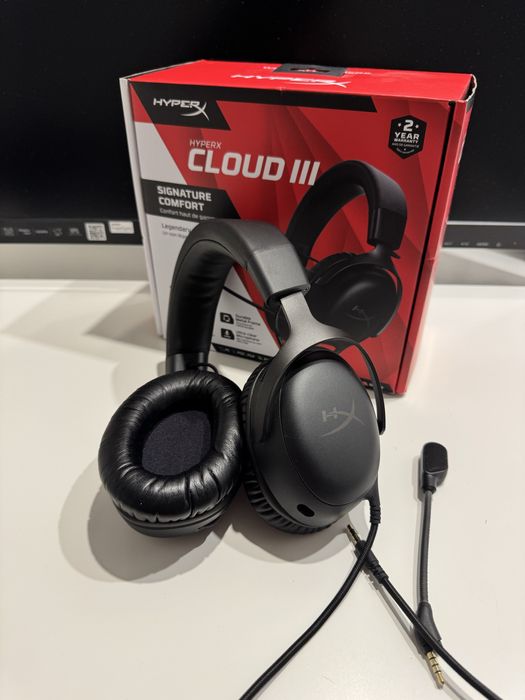 Headset Gaming HyperX Cloud III (Como Novo + Caixa Original)