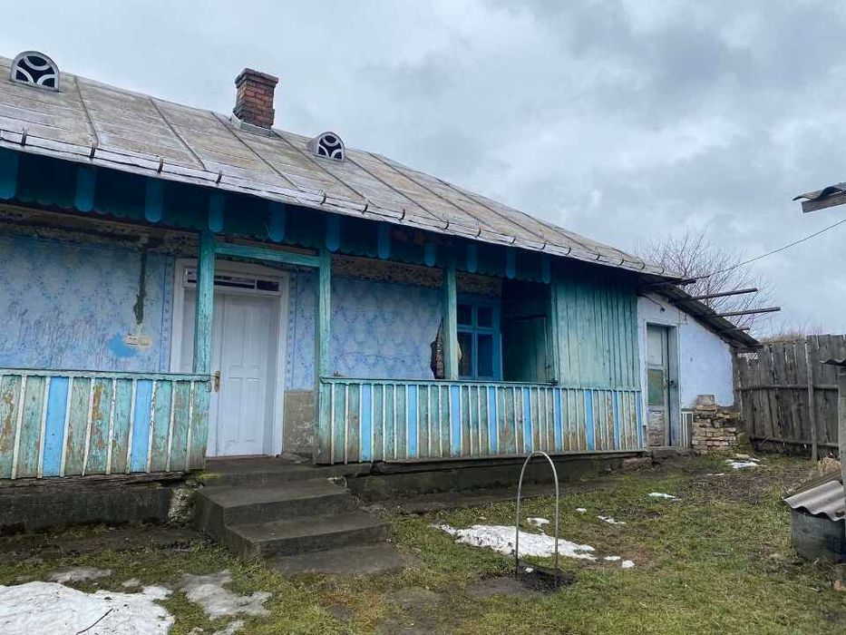 Продаж житлового будинку