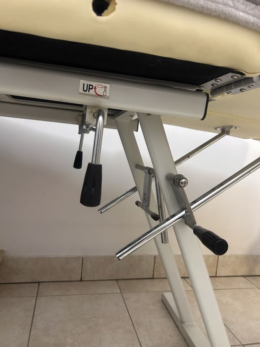 Кушетка косметологічна,для масажу,нарощення вій і т.д.