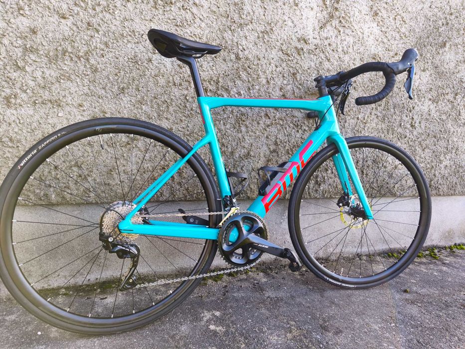 BMC TeamMachine SLR Four carbon