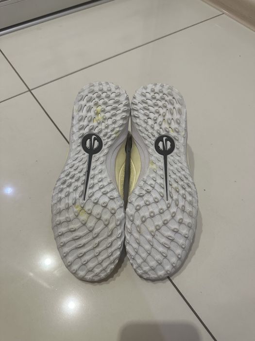 Сороконожки Nike Tiempo Legend 10 Academy Yellow