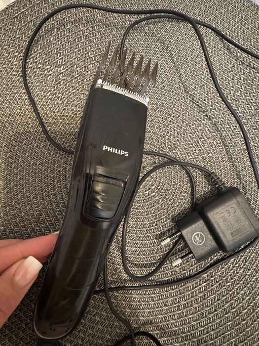 Машинка для стрижки волос Philips