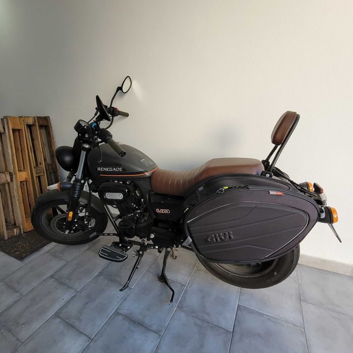 Vendo UM Renegade Sport 125 de 2022 apenas 3152km