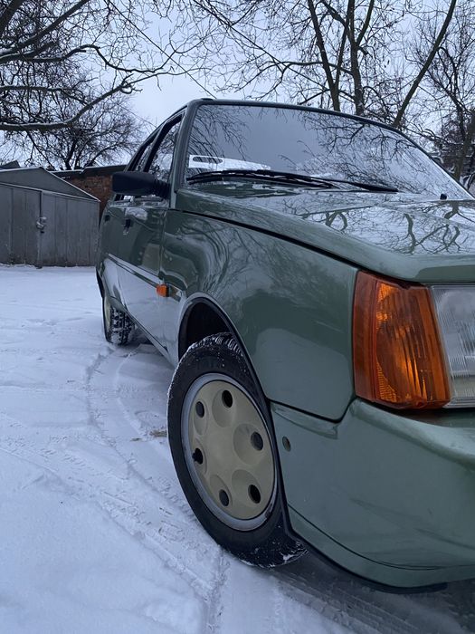 Славута 2010 года 36 тыс пробега