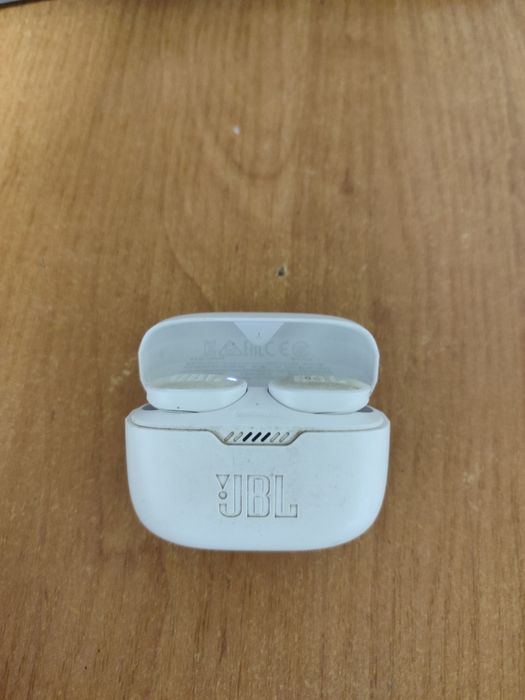JBL tune 130 nc бездротові