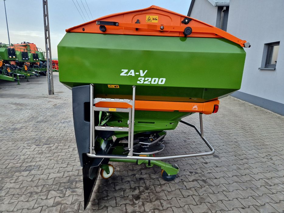 REZERWACJA! Rozsiewacz zawieszany Amazone ZA-V 3200 Profis Tronic 2018