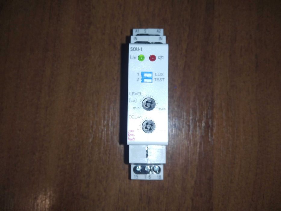 Сумеричное реле с датчиком SOU-1. Виробник Словенія.