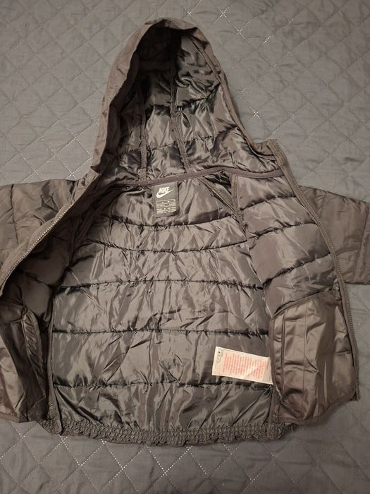 Pikowana kurtka Nike 110/116