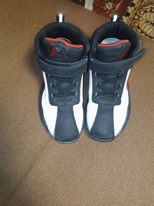 Ботинки демисезонные.