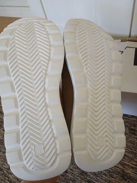 Sneakersy LAB  38