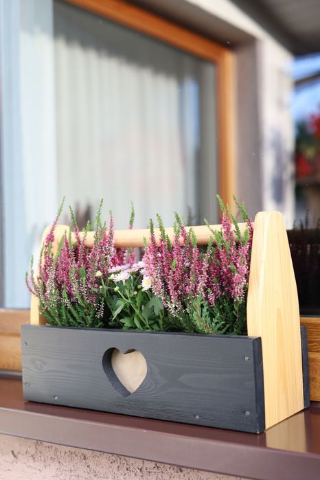 Skrzyneczka na kwiatki, wrzosy, zioła