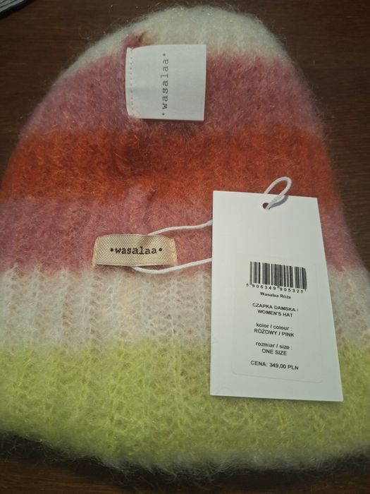 Czapka wasalaa z wełny kóz angorskich