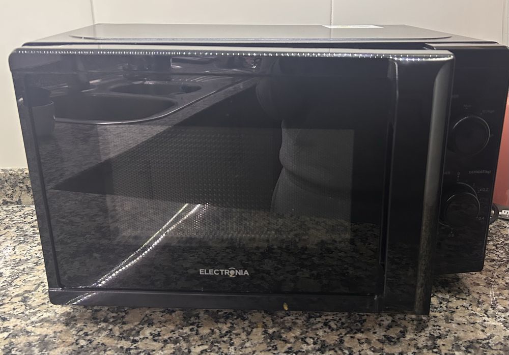 Microondas eletronia