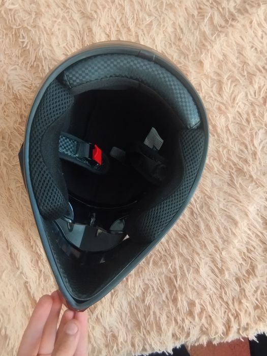 Продам шлем для скутера или Питбайка