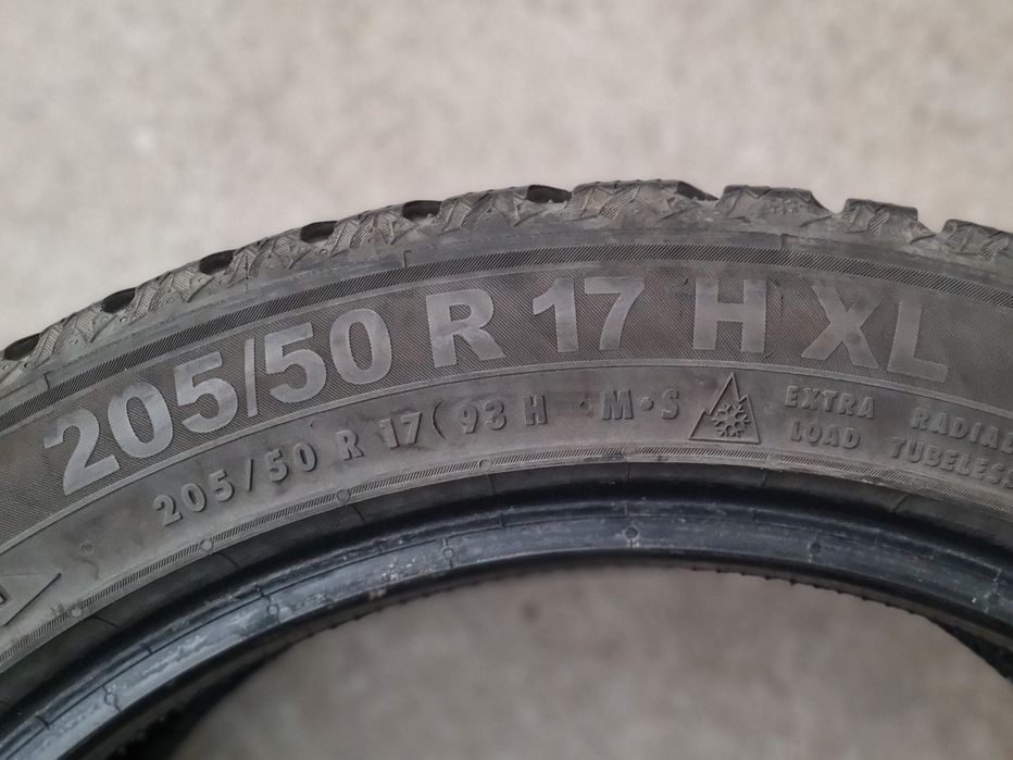 Opona używana 1szt. 205/50/17 Semperit Speed-Grip 5  / 6,8mm