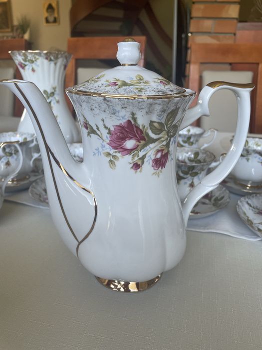 Serwis kawowy Chodzież Złota Róża