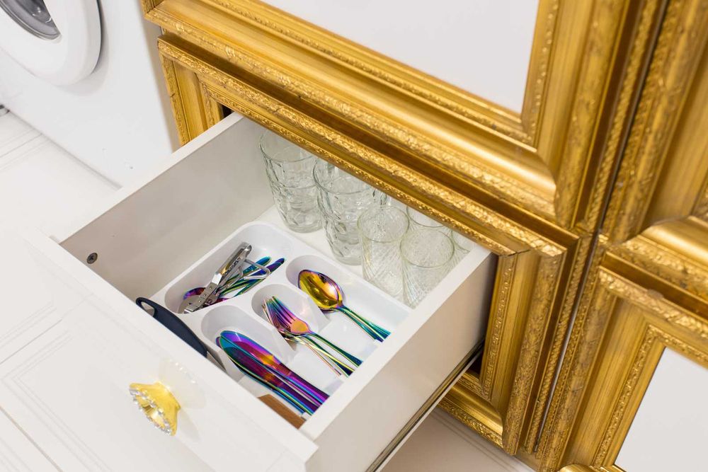 Квартира люкс в центрі на  вул. Сумська, 23/ Подобово "Swan"