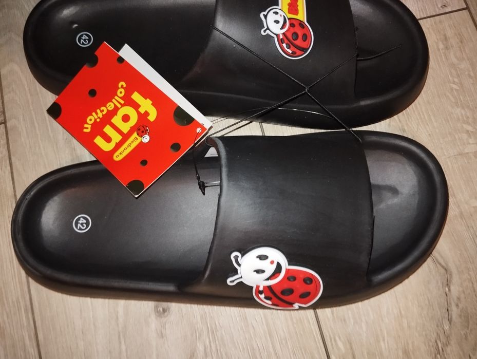 Nowe klapki kapcie Biedronka limitowana edycja 41